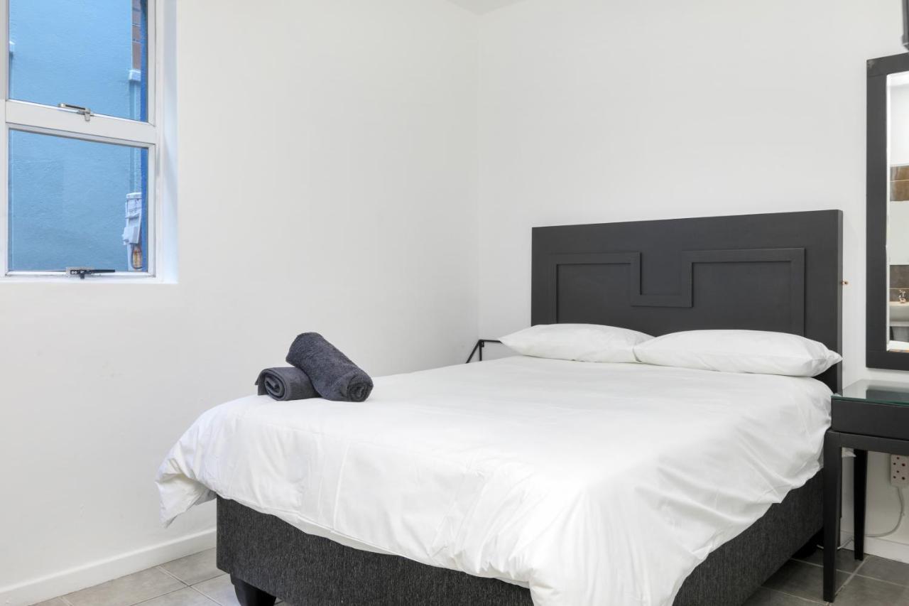 Inn & Out Express Sea Point كيب تاون المظهر الخارجي الصورة